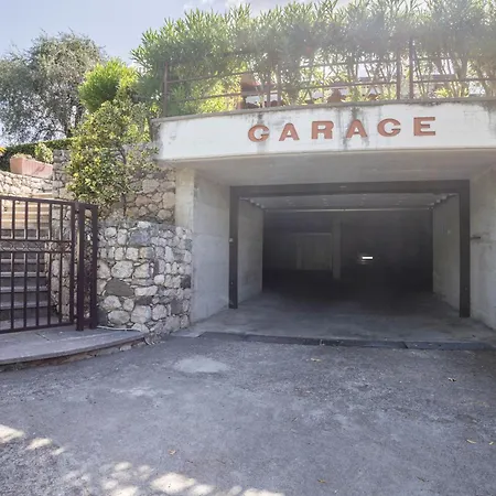Assenza 8 Apartman