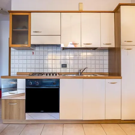 Assenza 8 * Brenzone